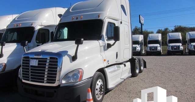 2012 Freightliner Cascadia 125s