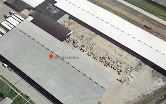 Lincoln, IL - 300,000 sqft Industrial Building and Warehouse on 13 Acres