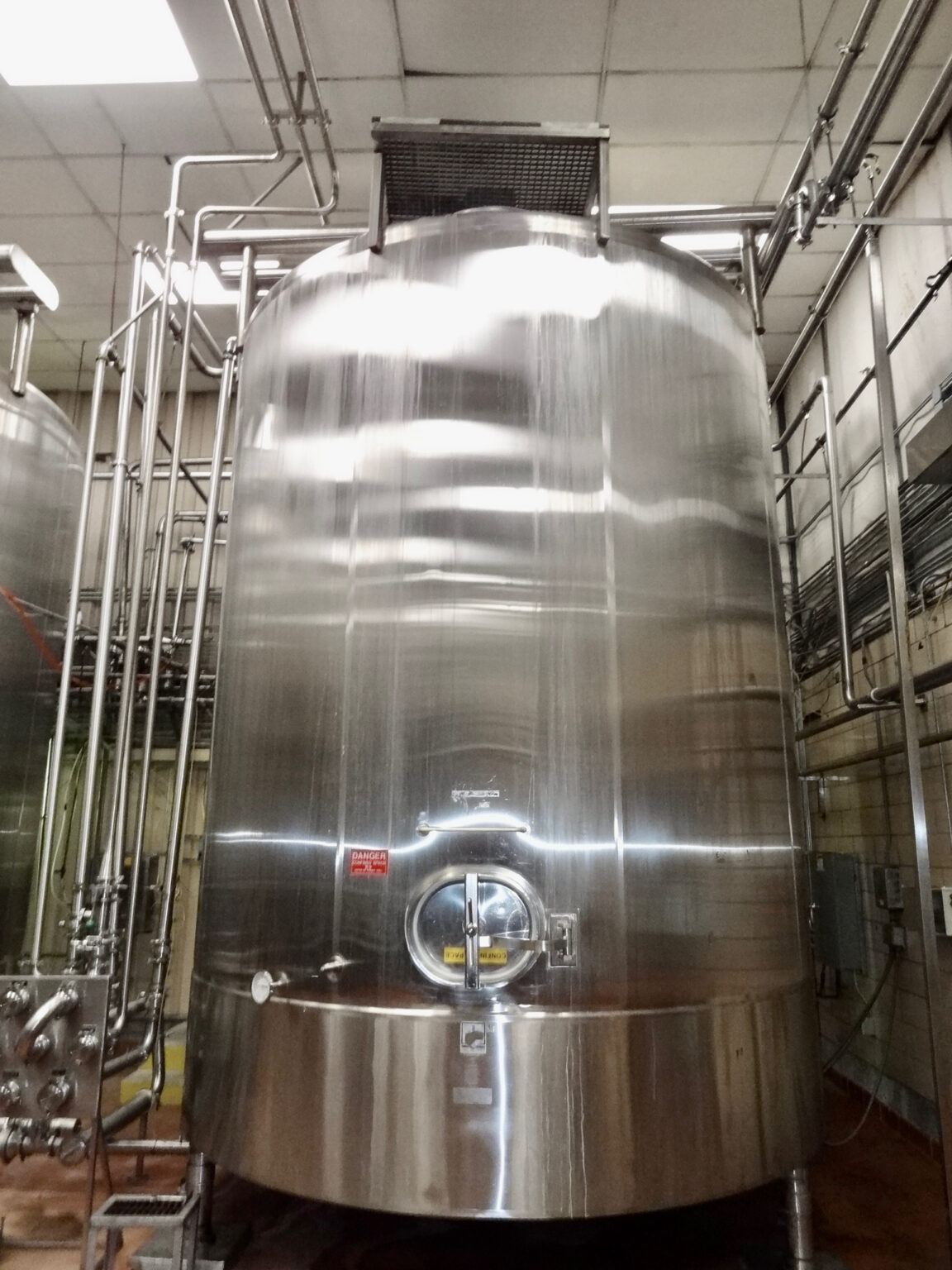 200,000 SqFt Carbonated Beverage Water Processing and Packaging Plant